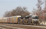 NS 8084 leads train 214 northbound